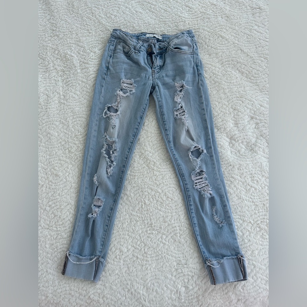 Women’s distressed jeans. Size 0